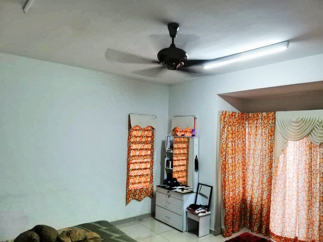 Double Storey Terrace Corner Lot Bukit Beruntung - photo 4