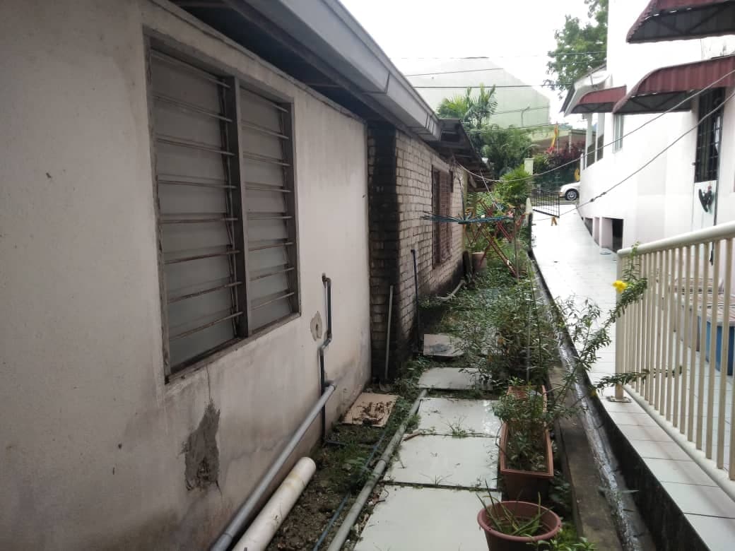 Single Storey Bungalow house Kampung Melayu Tambah - photo 3