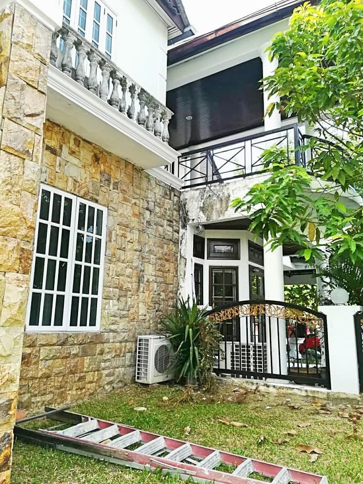 Triple Storey Bungalow house Ampang Jaya Ampang - photo 2