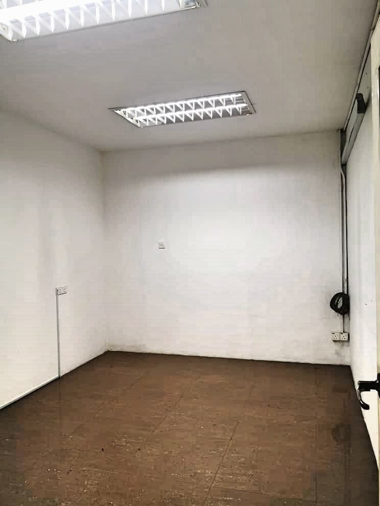 3 Storey Shop Taman Desa Tebrau For Sale - photo 4