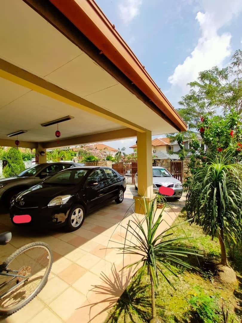 Double Storey Semi D House in Subang Bestari - photo 2