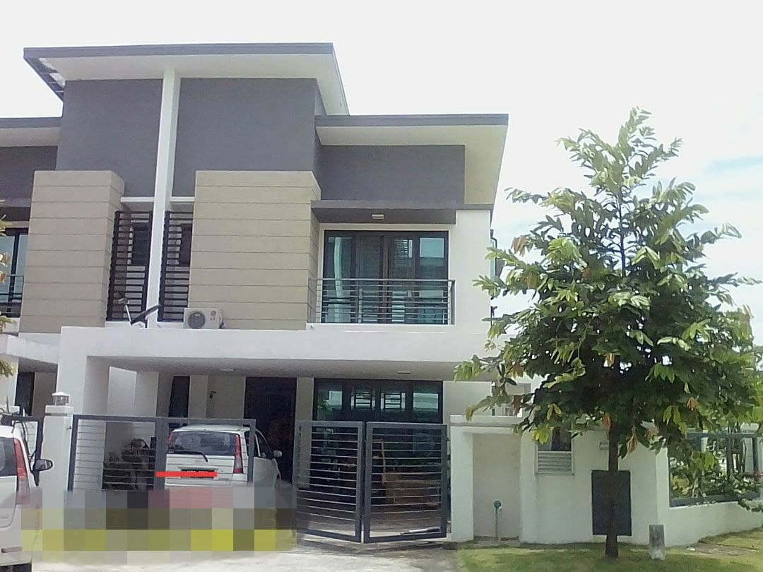 2 Storey Corner Lot Zircona Alam Impian Seksyen 35