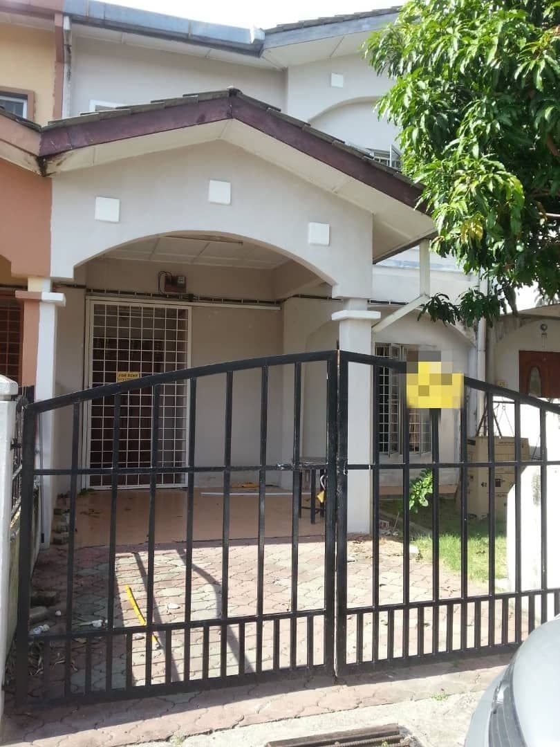 Double Storey Terrace Mutiara Subang Seksyen U5 - photo 1