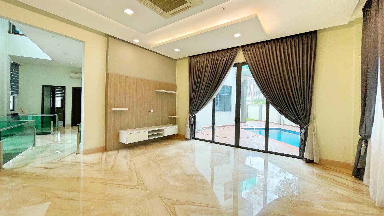 3 storey Bungalow House Hartamas Heights KL