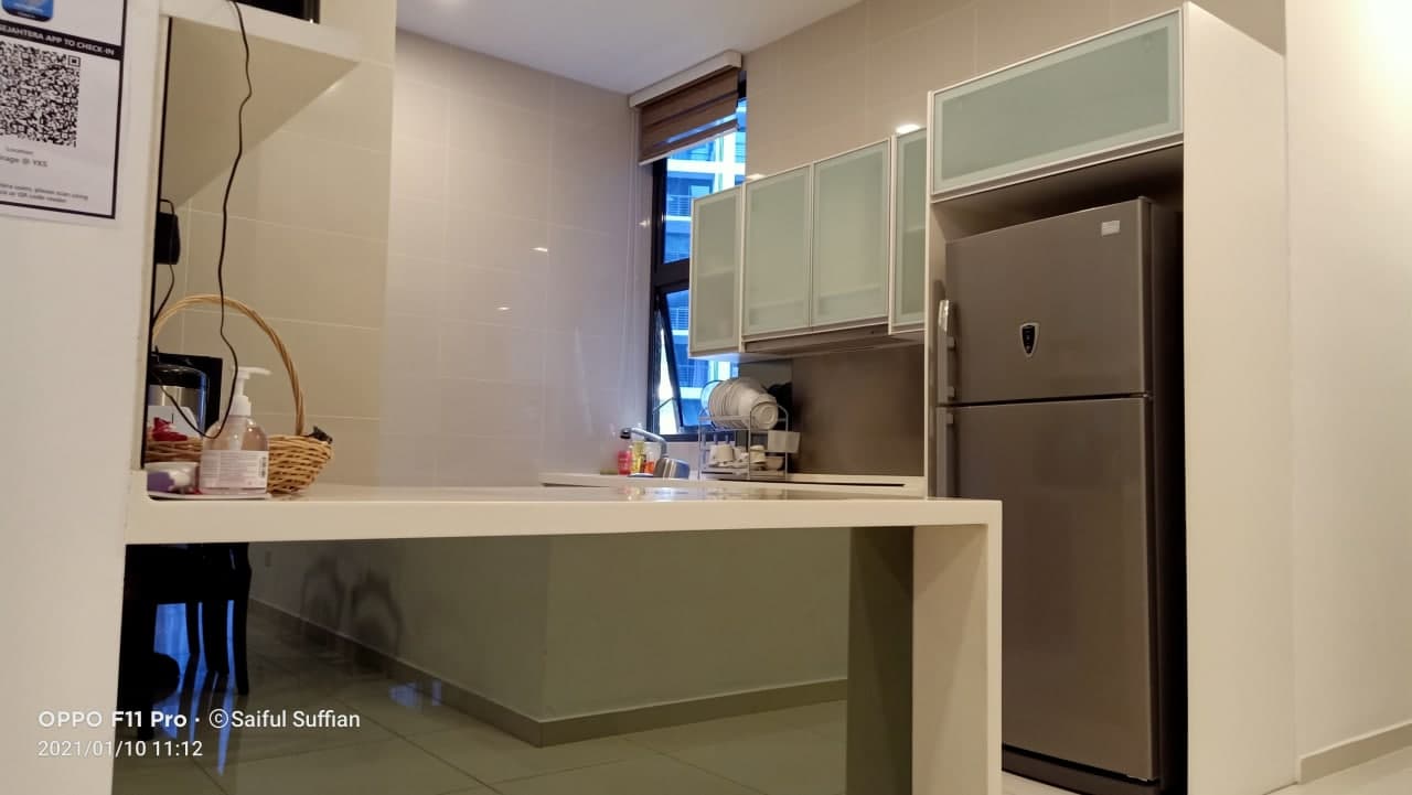 Fully Furnished Mirage Residence Jalan Yap Kwan Se - photo 6