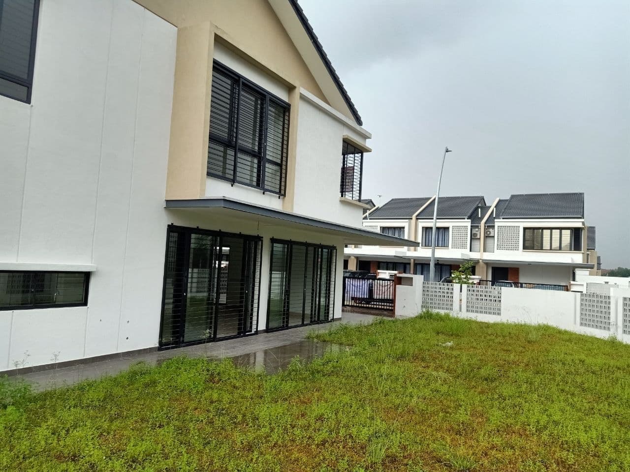 Elmina Green Corner Lot Double Storey