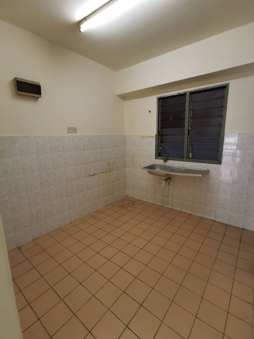 Sri Camellia Apartment Sungai Chua Kajang Below MV - photo 2