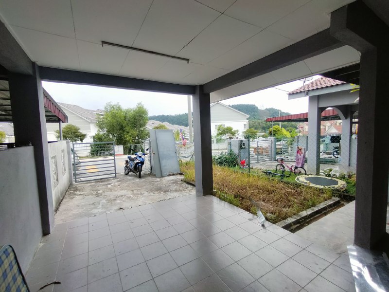Double Storey Terrace Salak Perdana, Sepang - photo 2