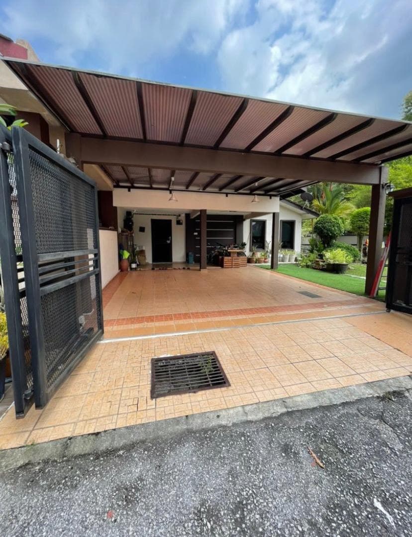 DOUBLE STOREY HOUSE,SAUJANA UTAMA 2,SG BULOH - photo 2
