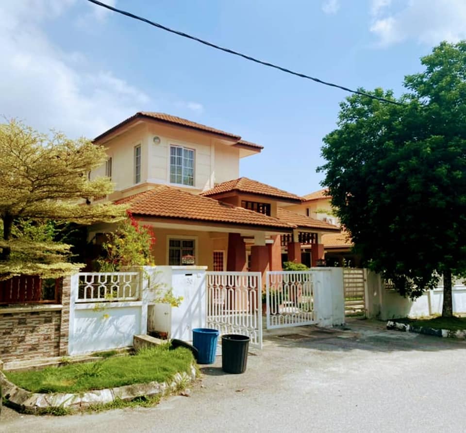 Bungalow Double Storey Bandar Bukit Mahkota Bangi