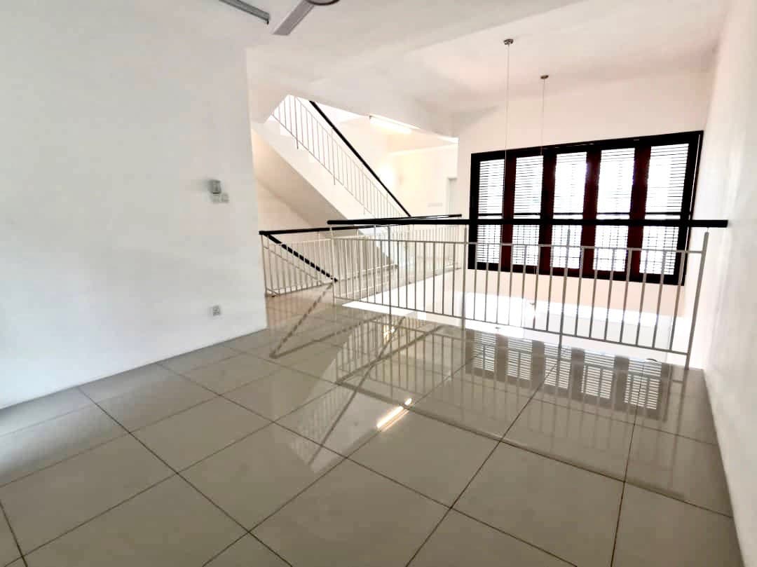 2 Storey Superlink Taman Nadayu 92 Kajang - photo 8