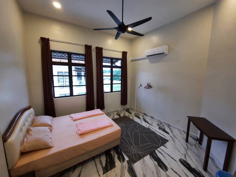 Bungalow Single Storey Beautiful House BBBangi - photo 7