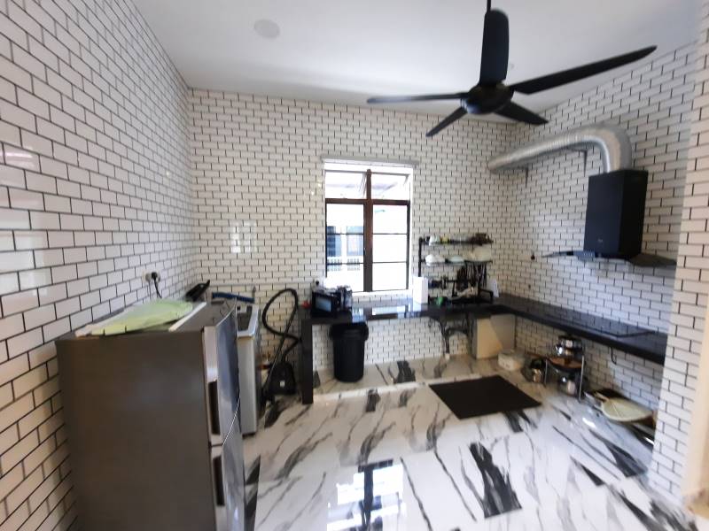 Bungalow Single Storey Beautiful House BBBangi - photo 9