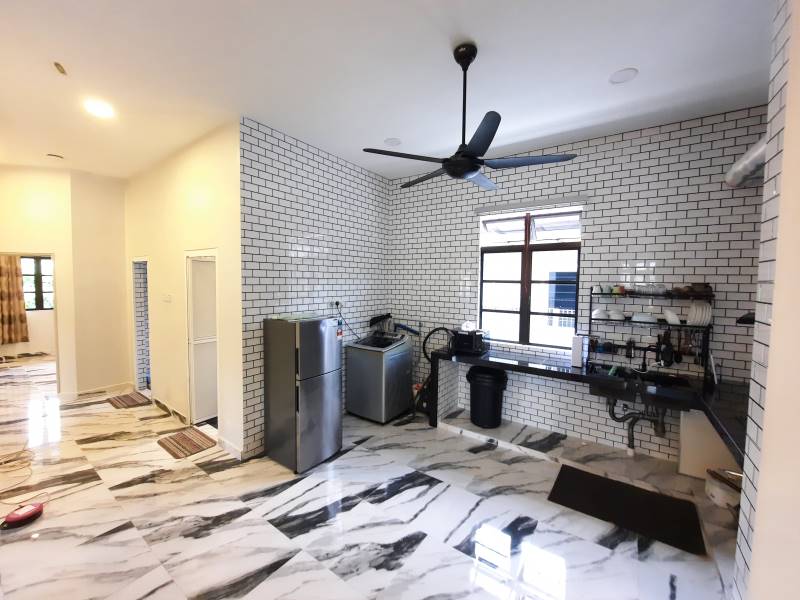 Bungalow Single Storey Beautiful House BBBangi - photo 10