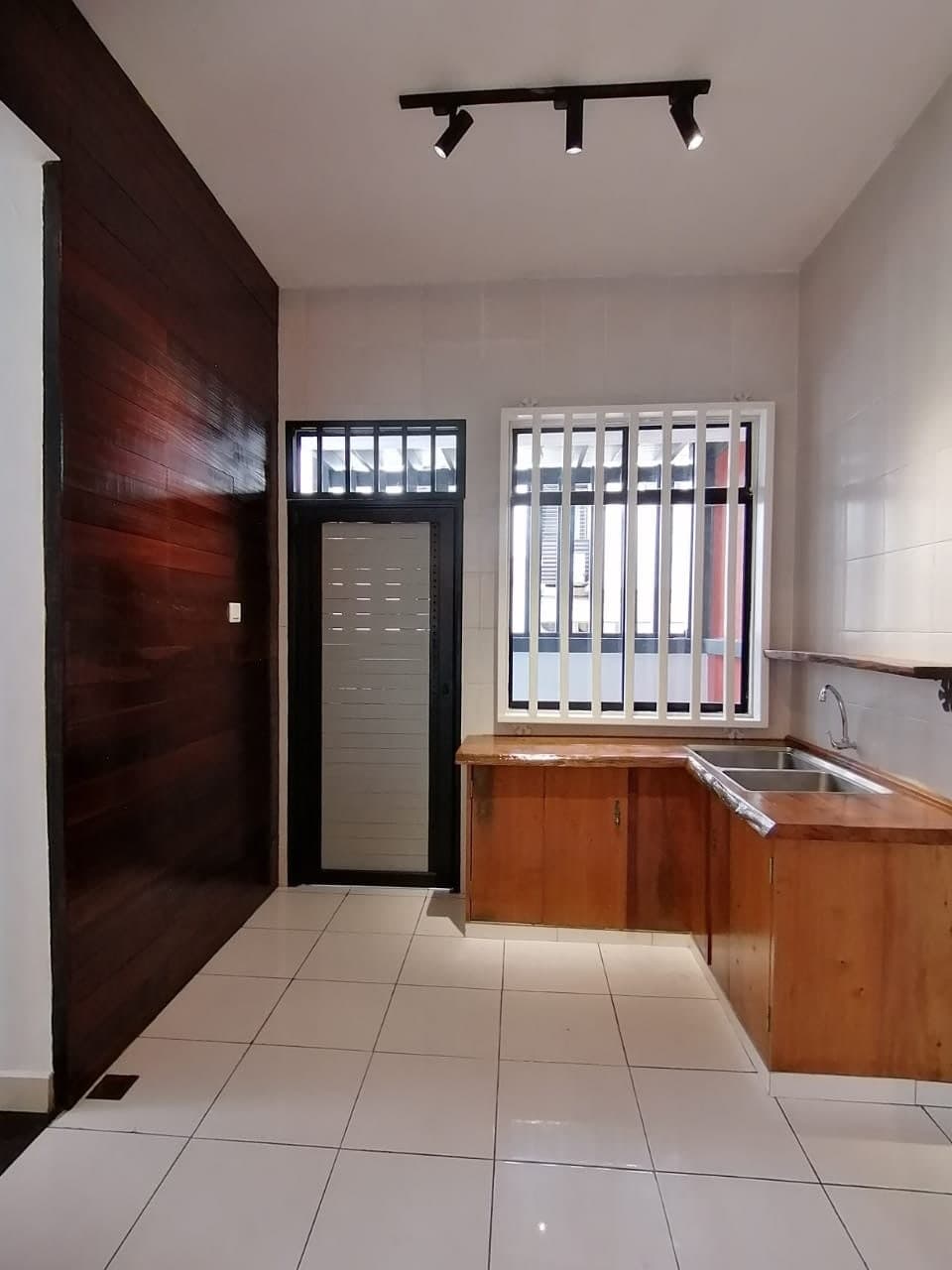 Jalan Damai Perdana 15 1B Bandar Damai Perdana - photo 3