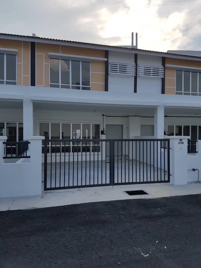 Double Storey Seksyen 6 Bandar Rinching Semenyih - photo 2