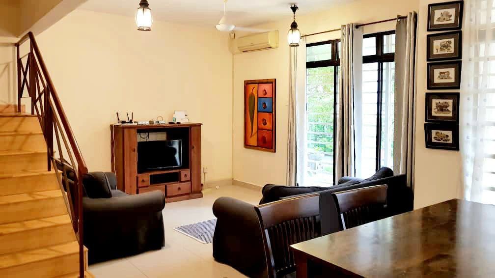 2 5 STOREY TERRACE END LOT AT PRESINT 18 PUTRAJAY - photo 4