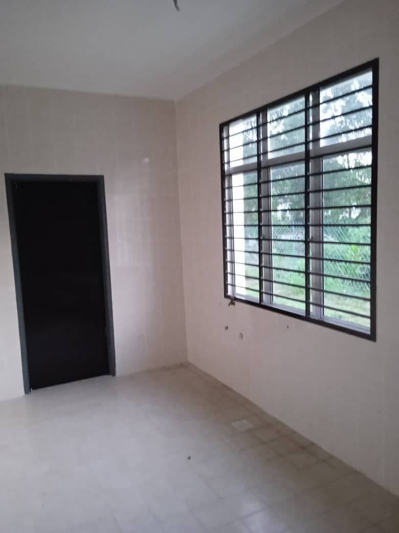 Single Storey Bungalow seksyen 10, Bandar Tasik Se - photo 4
