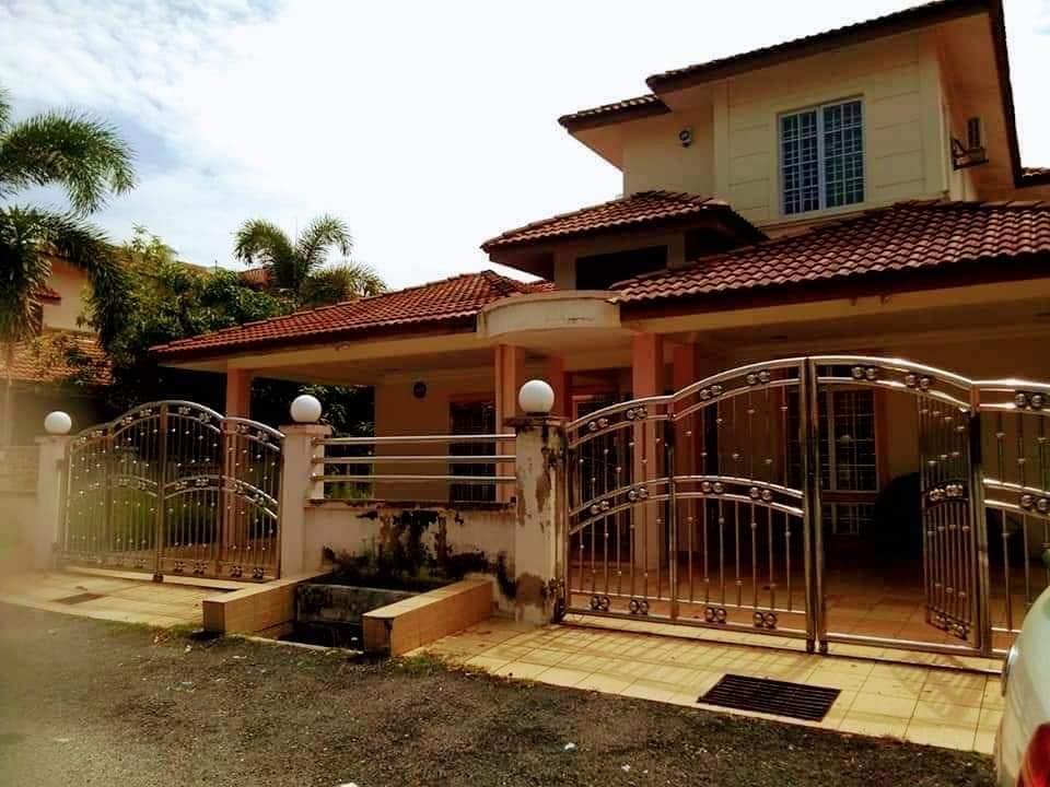 Bungalow Double Storey Seksyen 6 Bukit Mahkota Ban