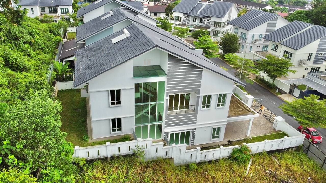Brand New 25 Storey Bungalow Taman Bukit Ros Kaja - photo 3