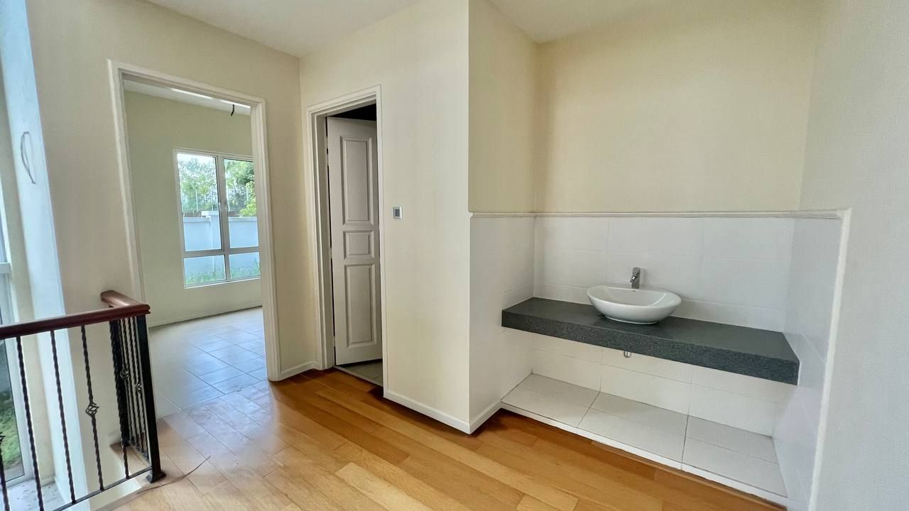 Brand New 25 Storey Bungalow Taman Bukit Ros Kaja - photo 10