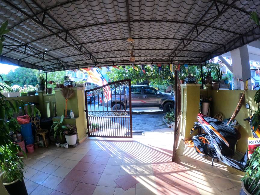 Double Storey Bandar Baru Kundang Tasik Puteri Raw - photo 3