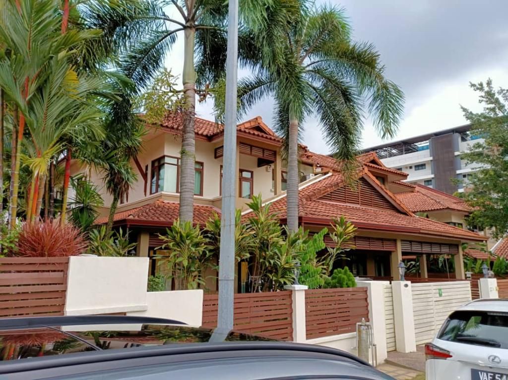 Freehold, 2 storey Semi-D House in Beverly Heights
