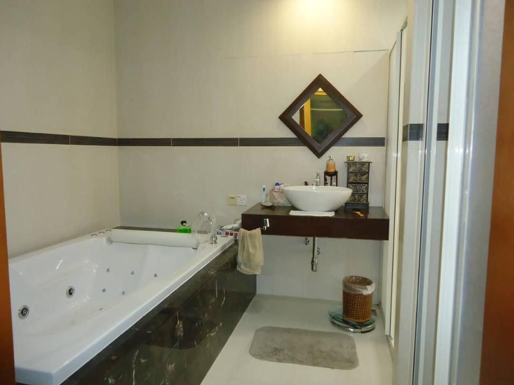 3 Storey Semi D Desa Villas Condominium Wangsa Maj - photo 9