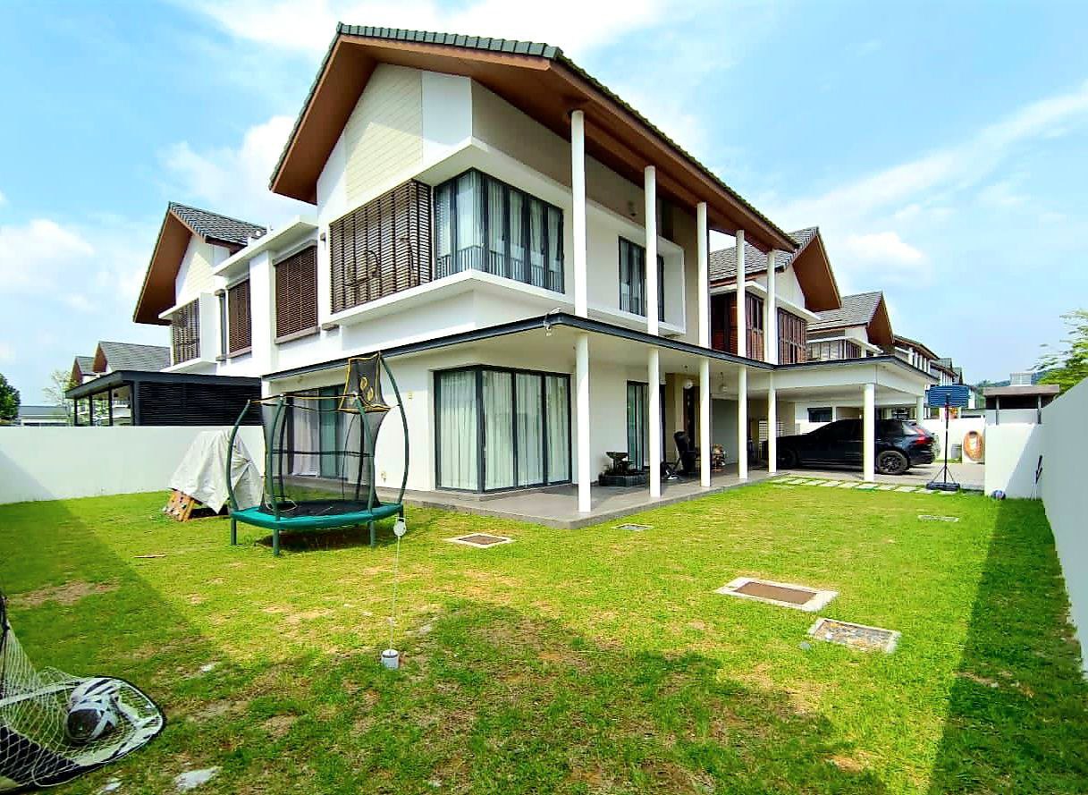 2storey Twin Bungalow Tiana Elmina Garden Shah Ala - photo 2
