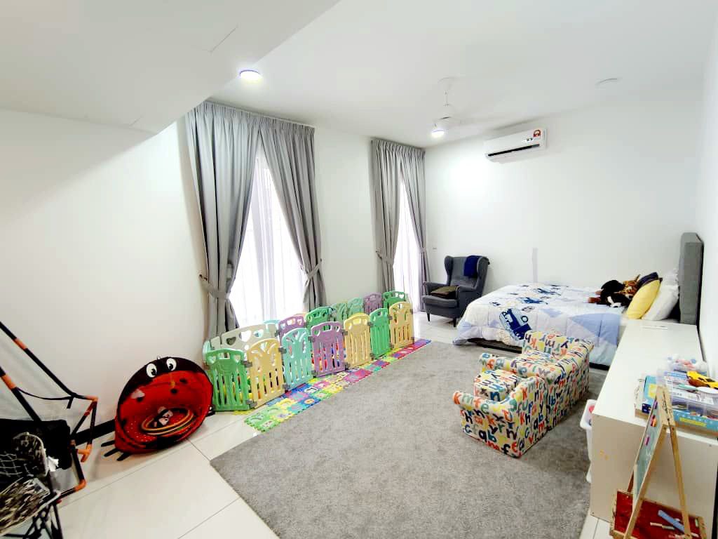 2storey Twin Bungalow Tiana Elmina Garden Shah Ala - photo 9