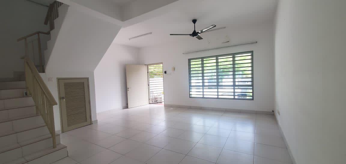 Double Storey Terrace Rafflesia Taman Pelangi Seme