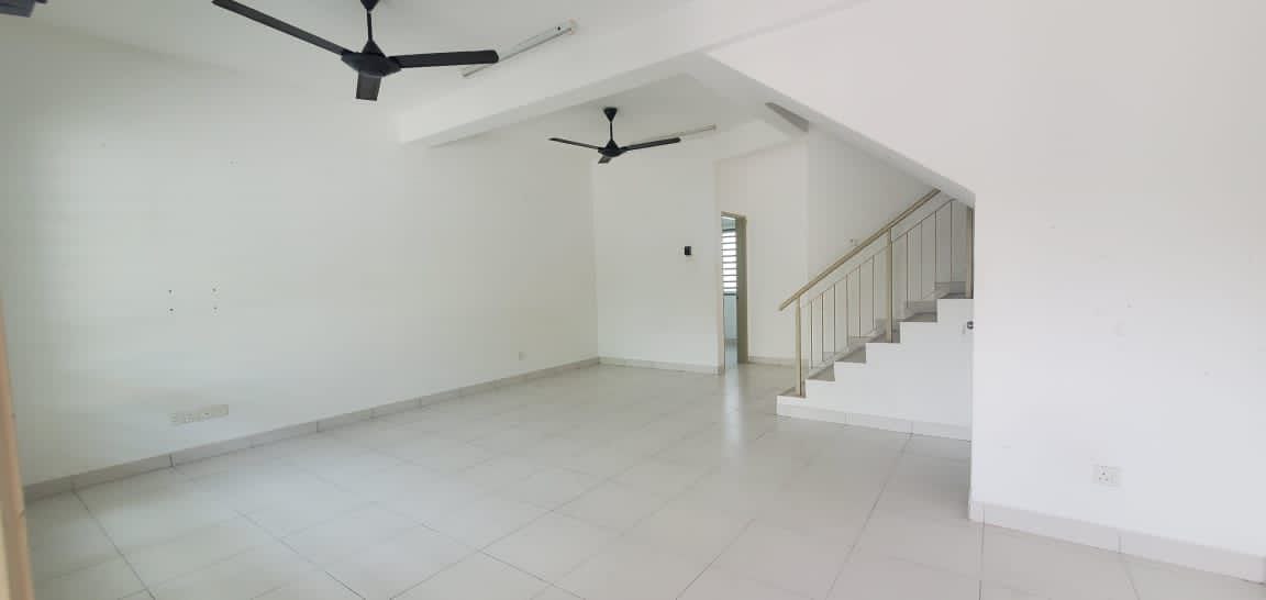 Double Storey Terrace Rafflesia Taman Pelangi Seme - photo 5