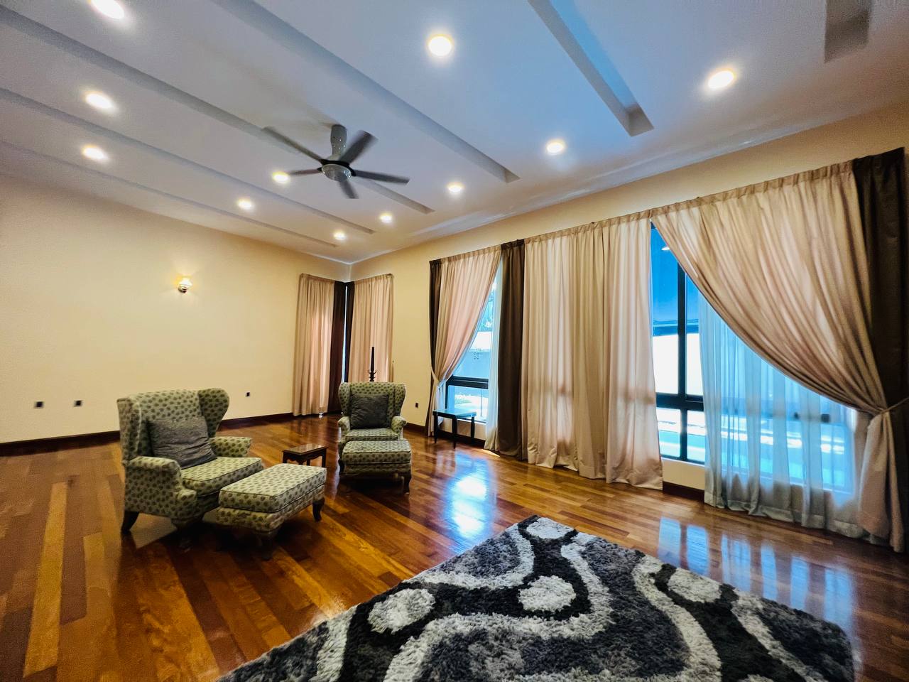 3 Storey Luxury Bungalow With Swimming Pool Countr - photo 8