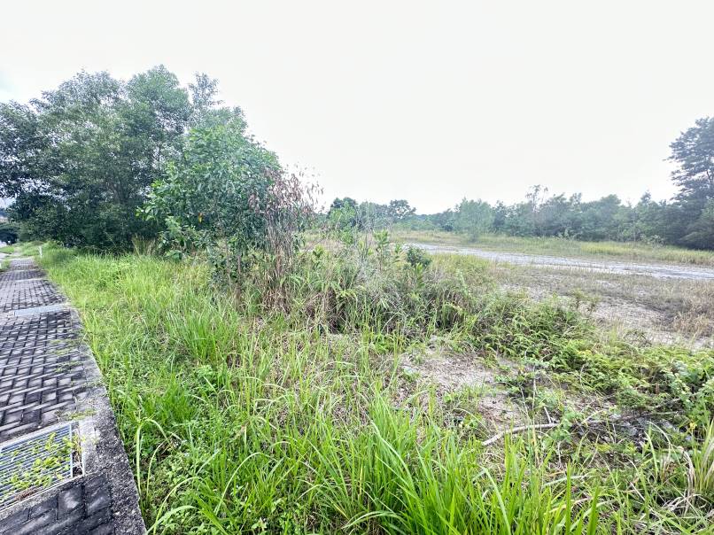 Tanah Tepi Jalan Status Bangunan Bangi - photo 2