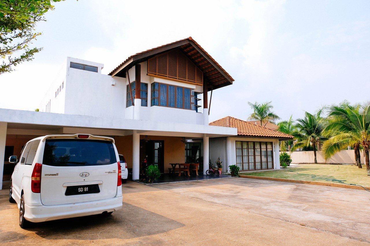 Double Storey Bungalow Nova Banyan Close Bandar Bu - photo 2