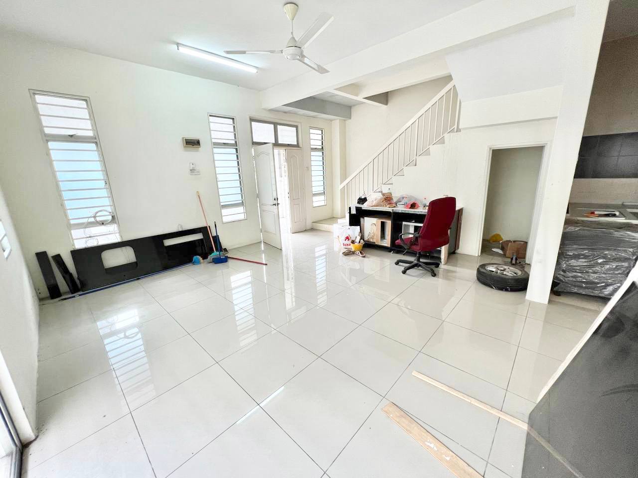 Double Storey Semi D Cluster Royal Ivory - photo 5