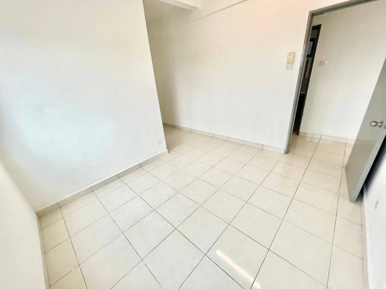 Apartment Suria Ixora  Setia Alam Selangor - photo 7