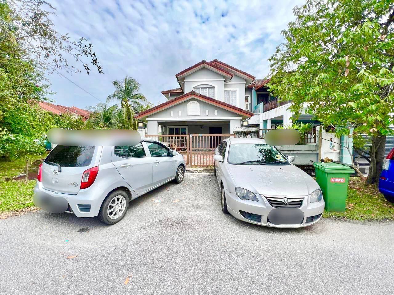 Corner Lot 2 Storey Terrace Taman Pinggiran USJ 1