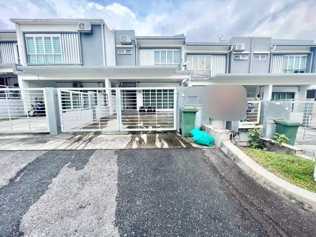 Facing Open 2 Storey Hillpark 3  Bandar Teknologi
