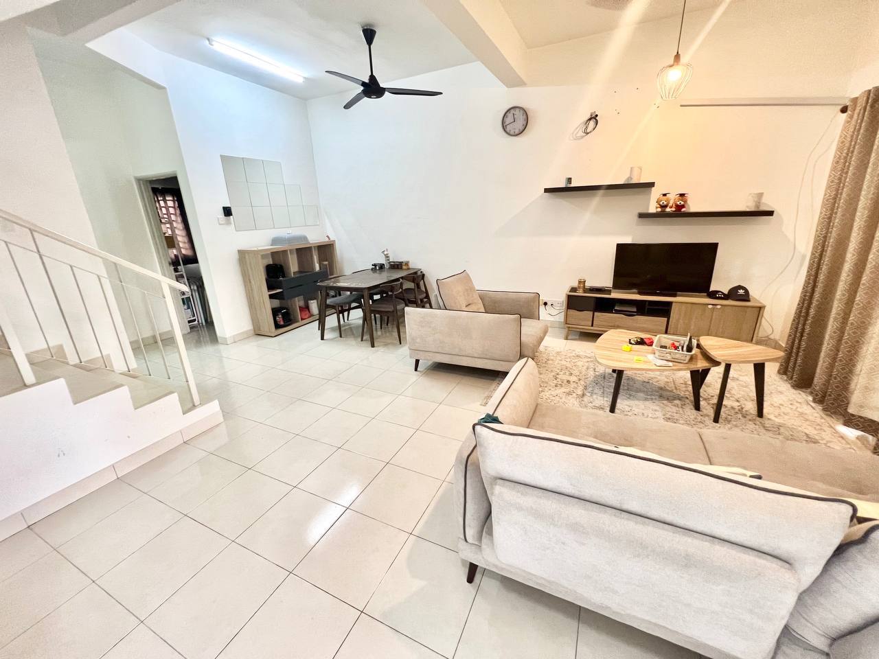 Facing Open 2 Storey Hillpark 3  Bandar Teknologi - photo 3