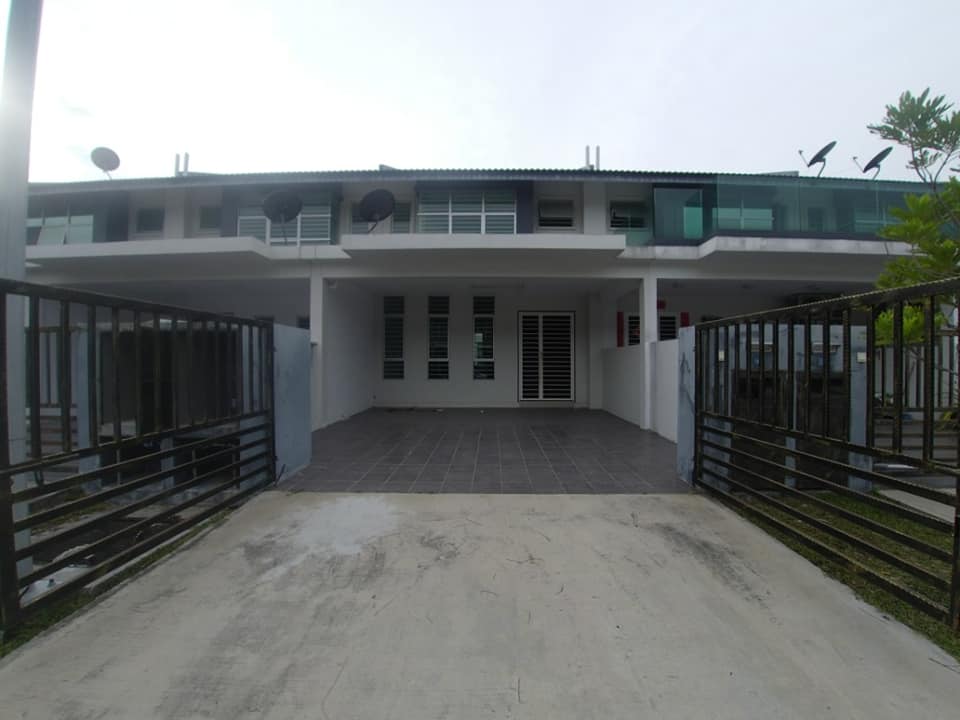 BELOW MARKET Double Storey Bangi Avenue 2