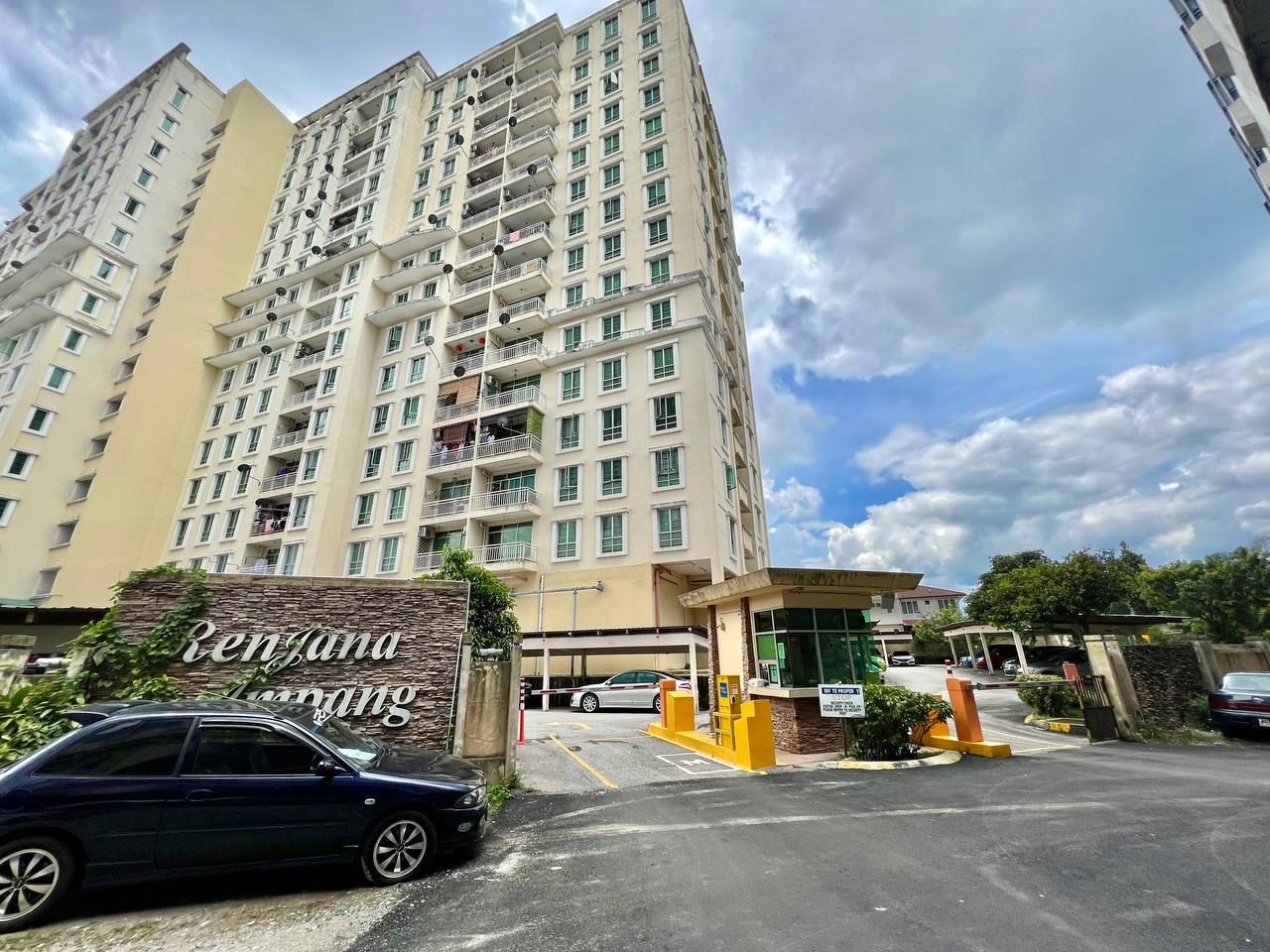 Renjana ampang freehold condominium next to SUKE - photo 2
