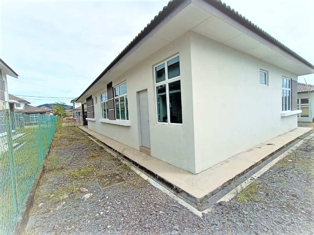 Single Storey Bungalow Taman Senimas, Kuala Pilah, - photo 5