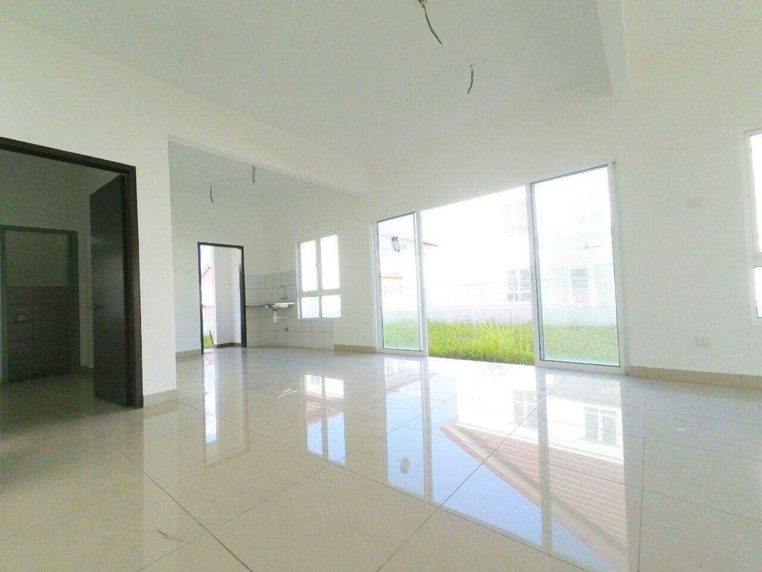 DOUBLE STOREY SEMI D, TAMAN JENDERAM DAMAI, KAJANG - photo 11