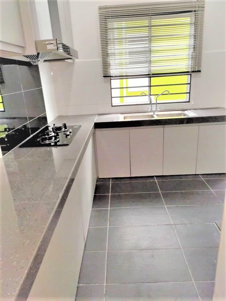 Laman Delfina, Nilai Impian - photo 4
