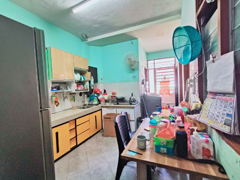 TERES SETINGKAT PERMATANG BADAK PERDANA TAMAN DESA MESRA KUANTAN - photo 2