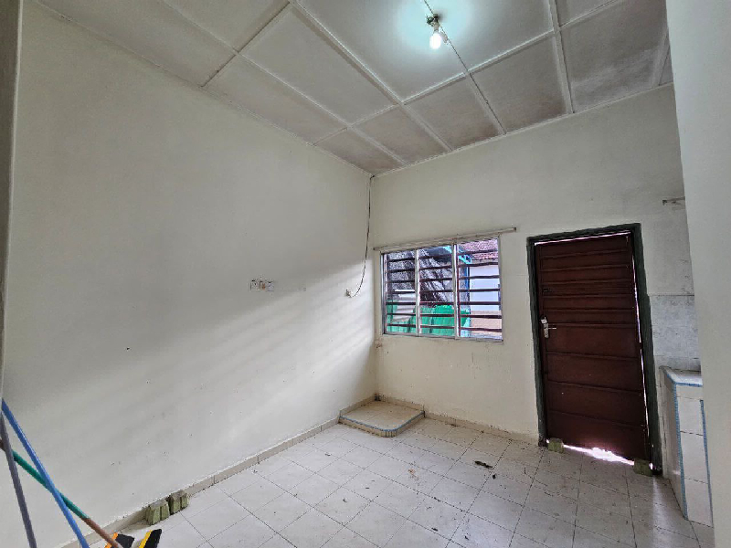 TERES SETINGKAT PERMATANG BADAK PERDANA , TAMAN ANEKA JAYA - photo 3