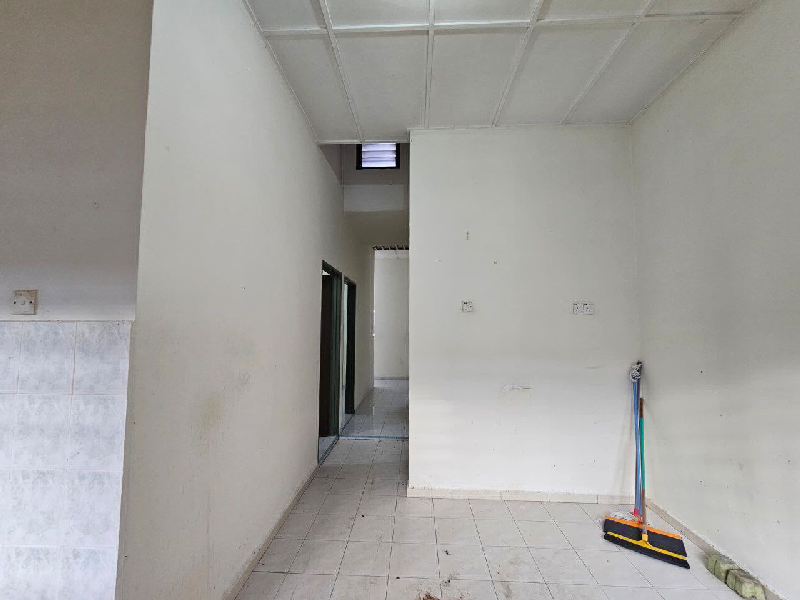 TERES SETINGKAT PERMATANG BADAK PERDANA , TAMAN ANEKA JAYA - photo 4