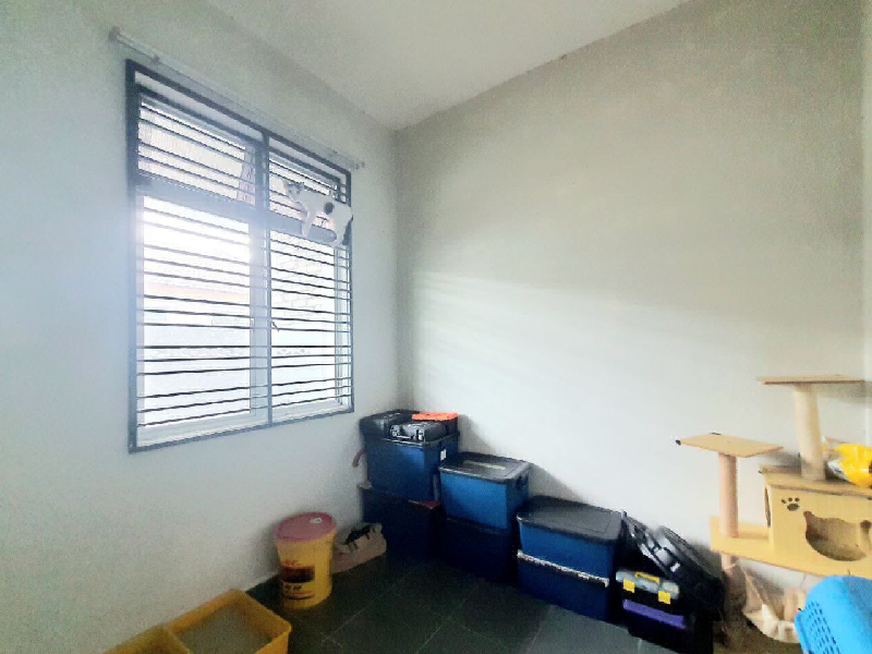 FACING OPEN AREA | Rumah Teres Setingkat Kempadang Indah Kuantan - photo 5