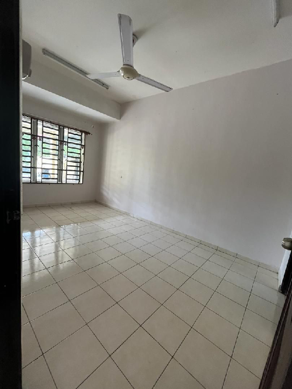 TERES SETINGKAT SERI DAMAI BATU 6 - photo 3
